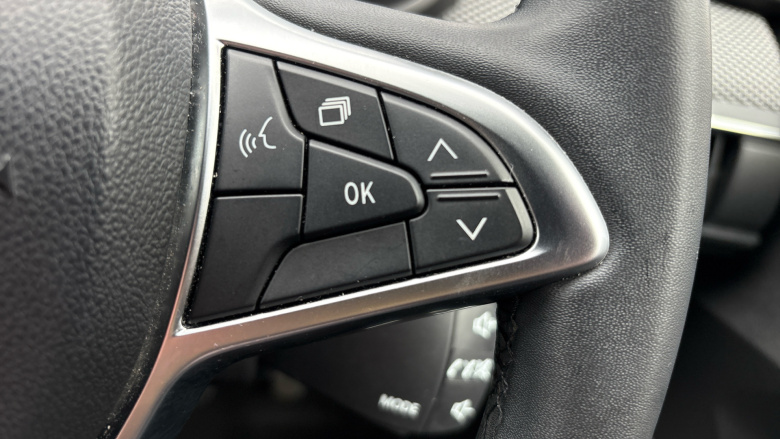 Dacia Jogger 1.0 TCe Extreme SE 5dr Petrol Estate